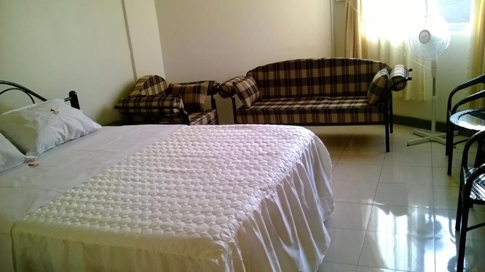 Westcliff Hotel Lira Extérieur photo