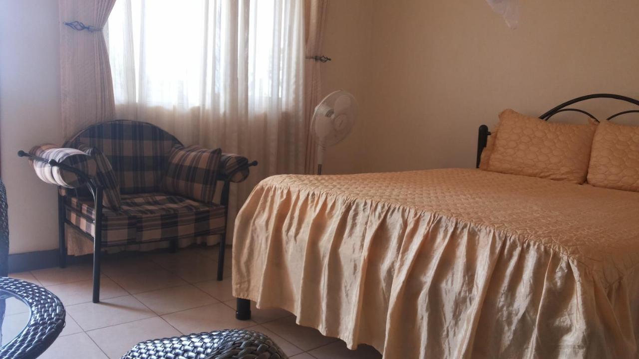 Westcliff Hotel Lira Extérieur photo