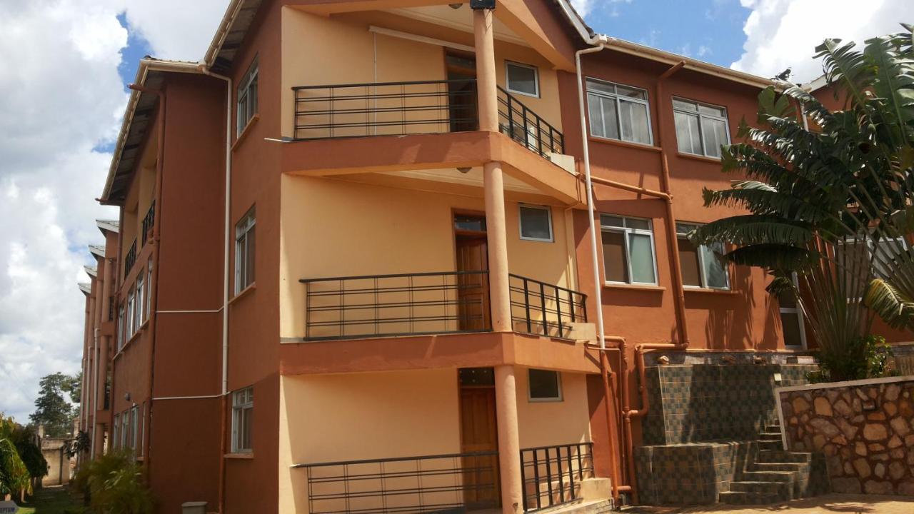 Westcliff Hotel Lira Extérieur photo